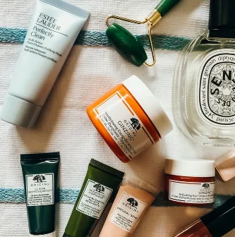 Cosmetics & Pouches